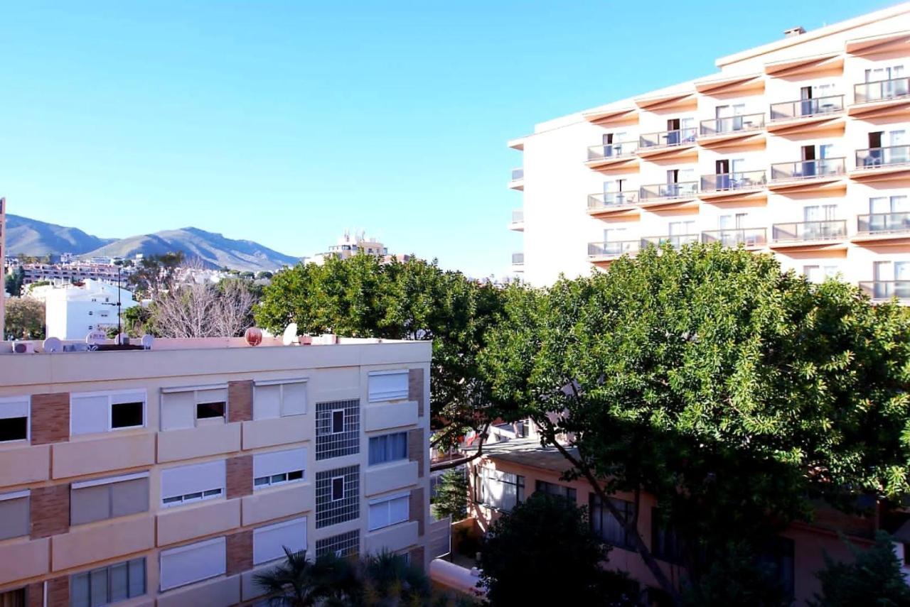Apartamento La Carihuela Торремолинос Экстерьер фото